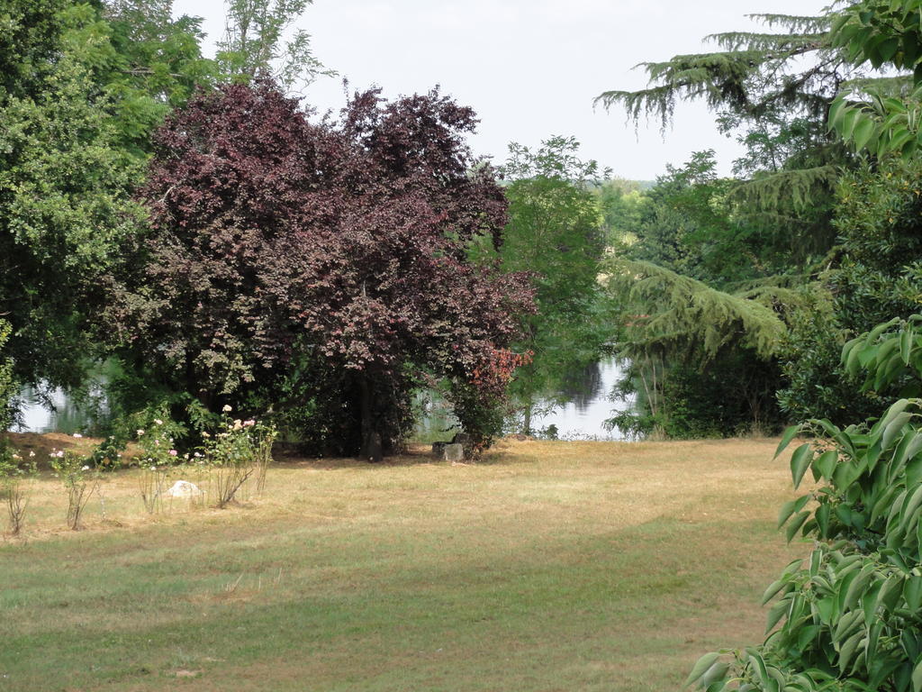 Les Rives Du Plantie Hotel Le Temple-sur-Lot Buitenkant foto