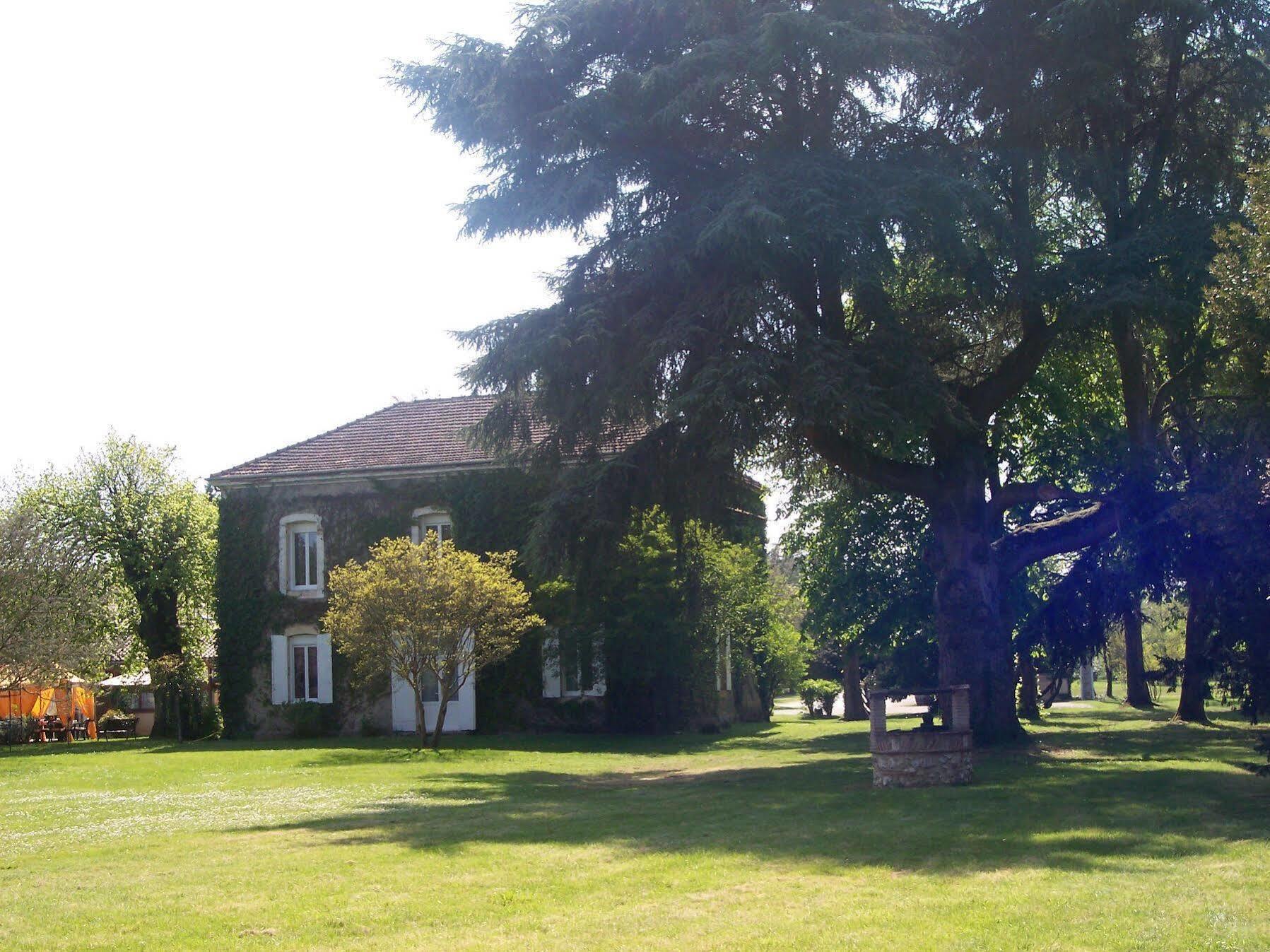 Les Rives Du Plantie Hotel Le Temple-sur-Lot Buitenkant foto